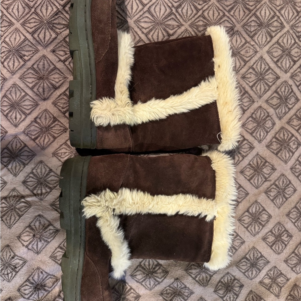 Sonoma Brown and Cream Ankle Boots